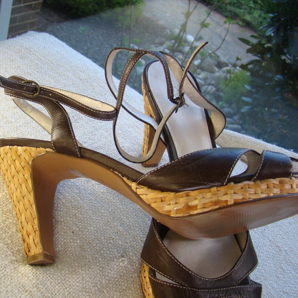 Ann Taylor Brown Rattan Open Toe platform sandals, Size 10 - Picture 3 of 9